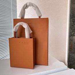 High-end Designer Tote Bag Single Shoulder Crossbody Handbag Top Quality Genuine Leather Handbag Cowhide handheld fashion large capacity shopping bag