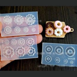 &equipments 24Pcs Mini Size Food Doughnuts Bread Silicone Mould Flower Cat Heart Template Acrylic Gel Tools Resin Mould Jewellery Making