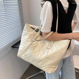 Shoulder Bags Luxury Large Handbags Women Designer Female Leather Bag Sac Diamond Lattice Tote Travel Top-handle