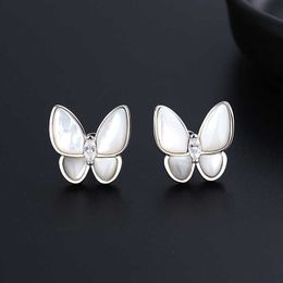 Designer charm Van Four Leaf Grass Ornaments Female Butterfly White Fritillaria Earrings Personalized Fashion Network Red jewelry