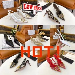 2024 Summer Designer Heel New High-heeled Shoes shoes Women Nude Color patent leather shallow mouth pointed toe sexy party 35-41