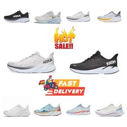 2024 New top designer hokeh shoes One Bondi 8 Running Shoes Womens Platform Sneakers Clifton 9 Men black White Harbour Men Trainers Runnners