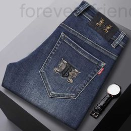 Men's Jeans designer 2023 Autumn/Winter New European High end for Korean Slim Fit Small Straight Sleeve Elastic Embroidery Brand Pants Z5ET