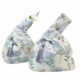 3colors Tassel Wrist Bag Chinese Style Tassel Pendant Gift Pouch Chegsam Accories Imitati Silk Embroidery Hanfu Handbag x7Xt#