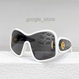 Designer Sunglasses Women Luxury Popular Letter Eyeglasses Fashion Metal Sun with Box 6color