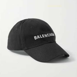 Designer Hats Hip Hop Hat Luxury Baseball Cap Luxury Fashion Brand Womens Embroidered Pure Cotton Twill Fabric Baseball Hat Black One Size