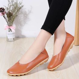 Casual Shoes Women's Black Women Flats Leisure Round Toe Ladies Large Size Genuine Leather Sapato Candy Colors Dancing Shoe