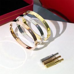 Luxury Bracelet Men Fashion Gold Bangle Titanium Crystal Design Lover Charm Diamond Screw Bracelet 4 CZ Jewlery Designer for Women314F