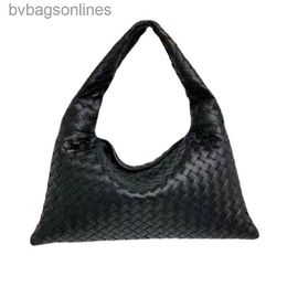 Trendy Original Bottegs Venets Brand Bags for Women Leather Bag Handmade Woven Cowhide Horn Bag Large Capacity Tote Bag Womens Bags with 1to1 Logo