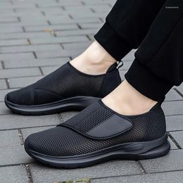 Casual Shoes 2024 Lightweight Men Breathable Slip On Male Sneakers Anti-slip Men's Flats Outdoor Walking Size 36-46