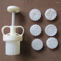 Baking Moulds Plastic Mooncake Mold 35g Flower Stamp Cookie Cutter Mould Hand Pressure Accessories Mid-Autumn Festival Drop