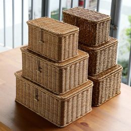 Baskets Household Storage Basket Imitation Rattan Woven Storage Box with Lid Dustproof Clothes Sundries Container Desktop Organiser