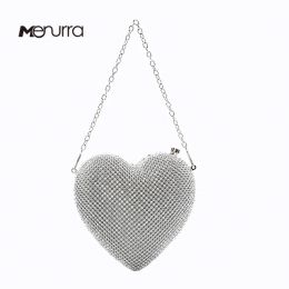 Briefcases Heart Shaped Tassel Women Messenger Bags Finger Ring Diamonds Small Purse Day Clutches Handbgas For Party Dinner Wedding