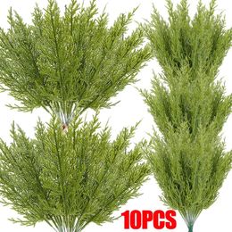 Decorative Flowers 1/10PCS Christmas Artificial Pine Needles Branches Fake Green Plant Party Decoration Xmas Tree Garland Bouquet Decor