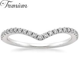 Bands Trumium V Shape Ring Zirconia Eternity Bands Copper Stackable Engagement Rings for Women Anniversary Gifts