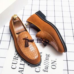 Casual Shoes Vintage Brown Oxfords Men's Leather Large Size 38-48 Designer Tassel Dress Men Italian Luxury Loafers