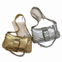 women Fi Shoulder Bag Gothic Ladies Bag Cool Style Trendy Rock Girls Handbag Y2K Rivet Chain for Travel Vacati Daily D0q1#