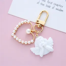 Keychains Pearl Heart White Resin Angel Girl Letter Keychain For Women Vintage Gold Plated Keyrings Wedding Souvenir Gift Accessories