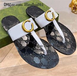 Luxury Designer Flat Herringbone Slippers Beach Classic Flat Flops Woman Shoes Summer Lady Cartoon Big Head Leather el Bath fas3922409