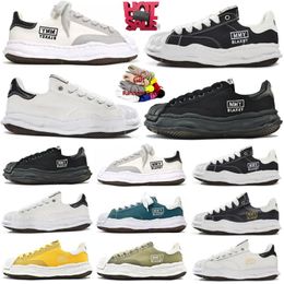 Men Women Luxur Casual shoes Maison Mihara Yasuhiro Black White Dissolved Shell Head MMY Shoes Thick Sole Youth Breathable Board Shoes New Couple Trainers size 36-45