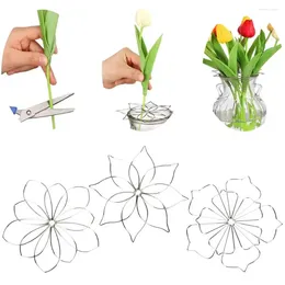 Vases Decorative Flower Grid Iron Floral Arrangement Tool With Multi-holes Bouquet Plant Fixation Metal Vase For