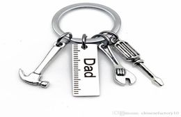 Keychain For Fathers Day Gift Hammer Screwdriver Wrench Charms Keys Stainless Steel Buckle Sturdy Fathers Tool New2325518