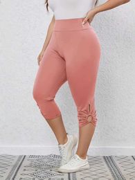 Plus storleksklänningar plus storlek 1xl-5xl Womens High Rise Cut Out Capri Leggings Solid Casual Leggings Sport Pants Y240422