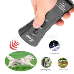 Repellents New Ultrasonic Dog Chaser Stop Aggressive Animal Attacks Repeller Flashlight Drop Shipping