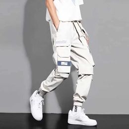 Men's Pants Trendy hip-hop workwear pants for men Korean version trendy loose fitting leggings versatile cropped pants Y240422