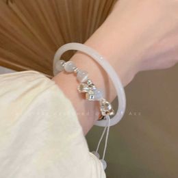 Suzuki Flower Cat Eye Stone Half Bracelet for Women Light Luxury Small and Elegant Exquisite Bracelet Cold and Elegant Versatile Bracelet Handpiece