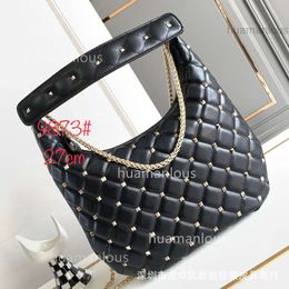 Handbags New Rock High Rivet Vlogoo Quality Shoulder Bag Stud Tote Woman 2024 Leather Womens Valens Tino Underarm Sheepskin Bags Crossbody Chain 1JB1