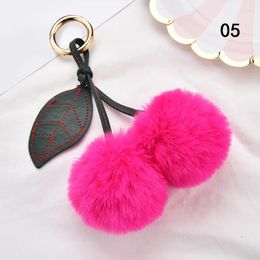 Keychains Fluffy Artificial Fur Fashion Cute Ball Pompom Leaf Keychain Cherry Key Chain Handbag Pendant Car Ring