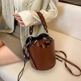 Shoulder Bags Western-style Bucket Small Bag Female 2024 Korean Version Fashion Trend All-in-one Sloping Cross