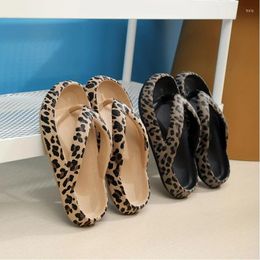 Casual Shoes Women's Leopard Print Flip Flops Clip Toe Beach Lightweight Slip On Summer
