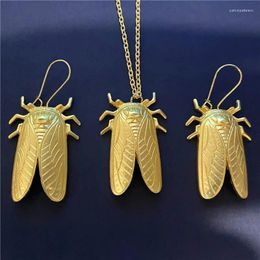 Pendant Necklaces Gold Colour Cicada Necklace Hanging Earrings Fashion Retro Insect Neutral Jewellery Gift Accessories