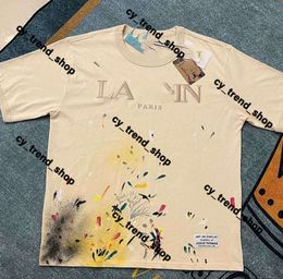 Lanvine Shirt Gal Lavin Mens lannvin Shirt Casual Man Womens Lanvins Tees Hand-painted Ink Splash Graffiti Letters Loose Short-sleeved Round Neck Lanvis Shirt 399