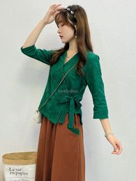 Ethnic Clothing 2024 Autumn National Style Short Irregular Design Cotton Linen Jacket Chinese Improved Zen Cardigan Woman T001