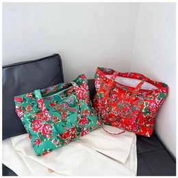 Totes Canvas Handbag High Quality Chinese Style Northeast Large Capacity Shoulder Bag Personality Big Flower Tote Travel