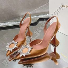 Amina Muaddi Heel Clear Sandals Top Luxury Designer Dress Shoes Bowknot Crystal Diamond Decoration Transparent PVC Wine Cup Amina Muadi Red Heels 514