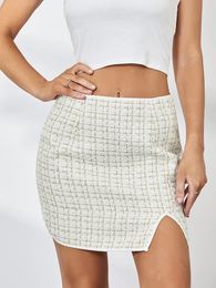 Women s Elegant T Skirt High Waist Slit Hem A-Line Mini Plaid Streetwear for Party 240418