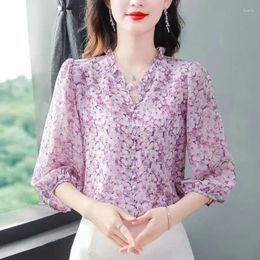 Women's Blouses Floral Blouse Women Fashion Elegant Chiffon Shirt Korean Style 3/4 Sleeve V Neck Tops Thin