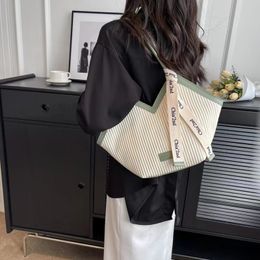 designer bag New Design Fashion Women Ladies Shoulder Bag tote bag Capacity Bag for Women 2023 New Summer High-Grade Express Work Shoulder Bag Class Handbag