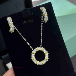 قلادة العلامة التجارية الفاخرة Tiffenny Designer قلادة S925 Sterling Silver Schlumberger سلسلة Sixteen Stone Circle Necklace Light Grade و Small