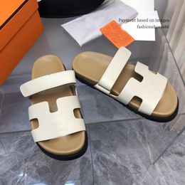 Couples high-end matte leather outdoor sandals and slippers luxurious designer open-toe hook&loop beach shoes mens and womens shoes Sizes 35-45 +box 10 A A A