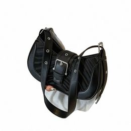 leftside Belt Buckle Designer Small Crossbody Bags for Women 2024 Small PU Leather Female Saddle Bag Sier Handbags and Purses 17DO#