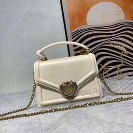 7a Top-quality womens totes Messenger Chain handbag Shoulder Wallets Calfskin Handle Heart Plated Vintage Brass Metal Front Flip bags