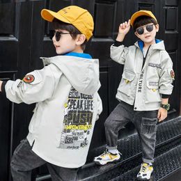 Jackets 2024 Fashion Boys Autumn Jacket Windbreaker Children's Letter Print Coat Hooded Suit Casual Clothing