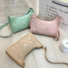 Shopping Bags PU Leather Shoulder Bag Embroidered Fashion Handbag Simple Versatile Armpit Women Phone Wallets Underarm Clutch