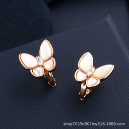 Designer Charm van Natural White Beibei Butterfly Ear Clam High Edition Light Luxury Studs Beimu Clip Biżuter