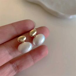 Earrings New Fashion Trend Unique Design Metal Exquisite Light Luxury Golden Pearl Necklace For Women Jewellery Party Premium Gift 230831